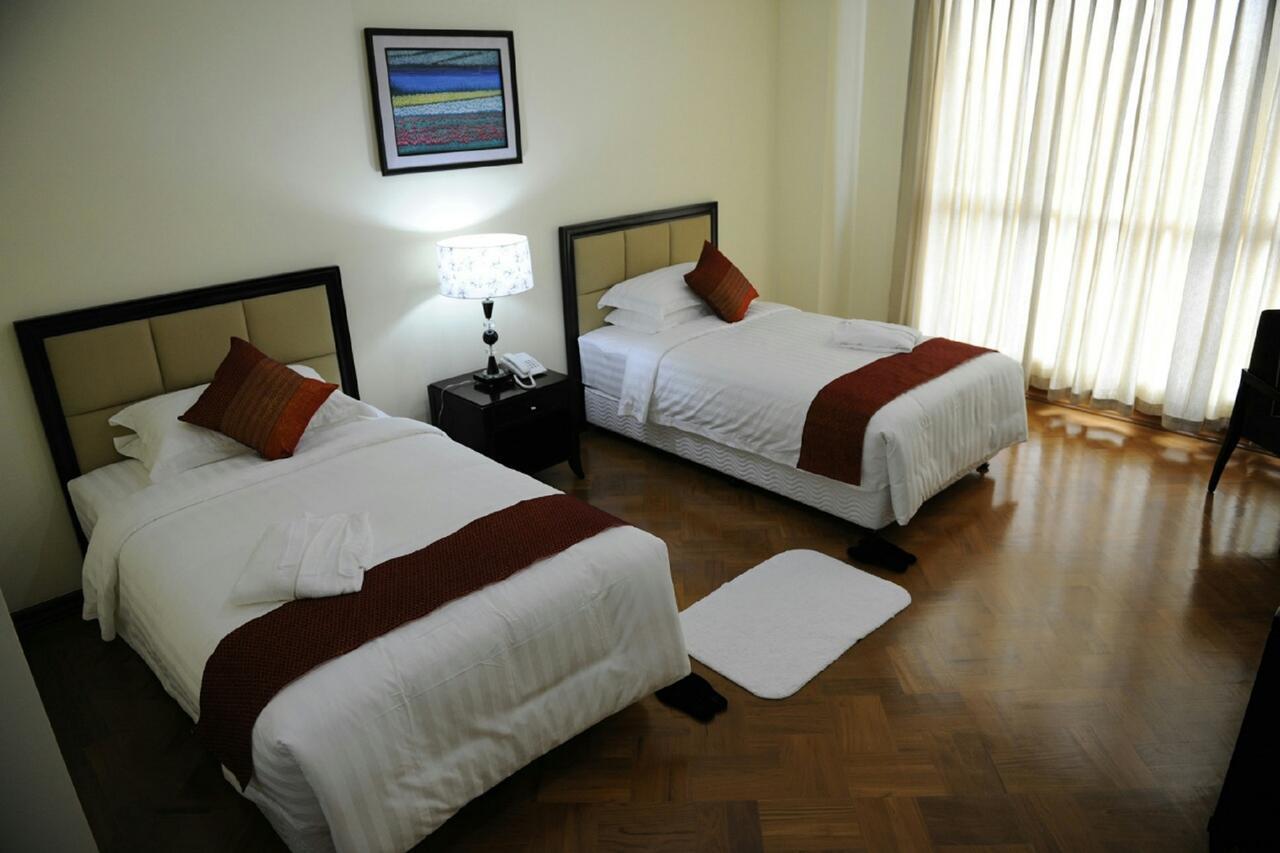Strand Hotel