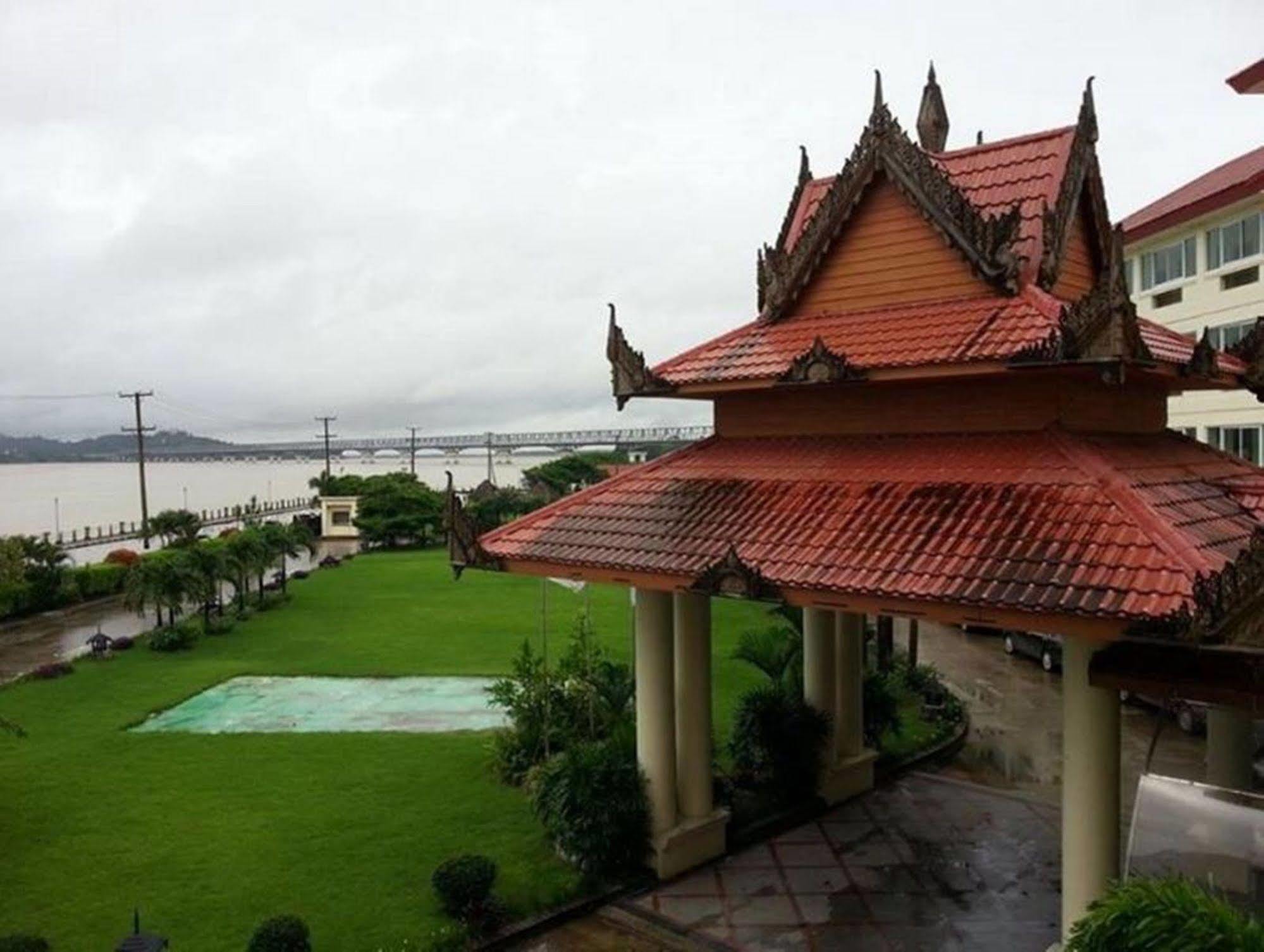 Strand Mawlamyine