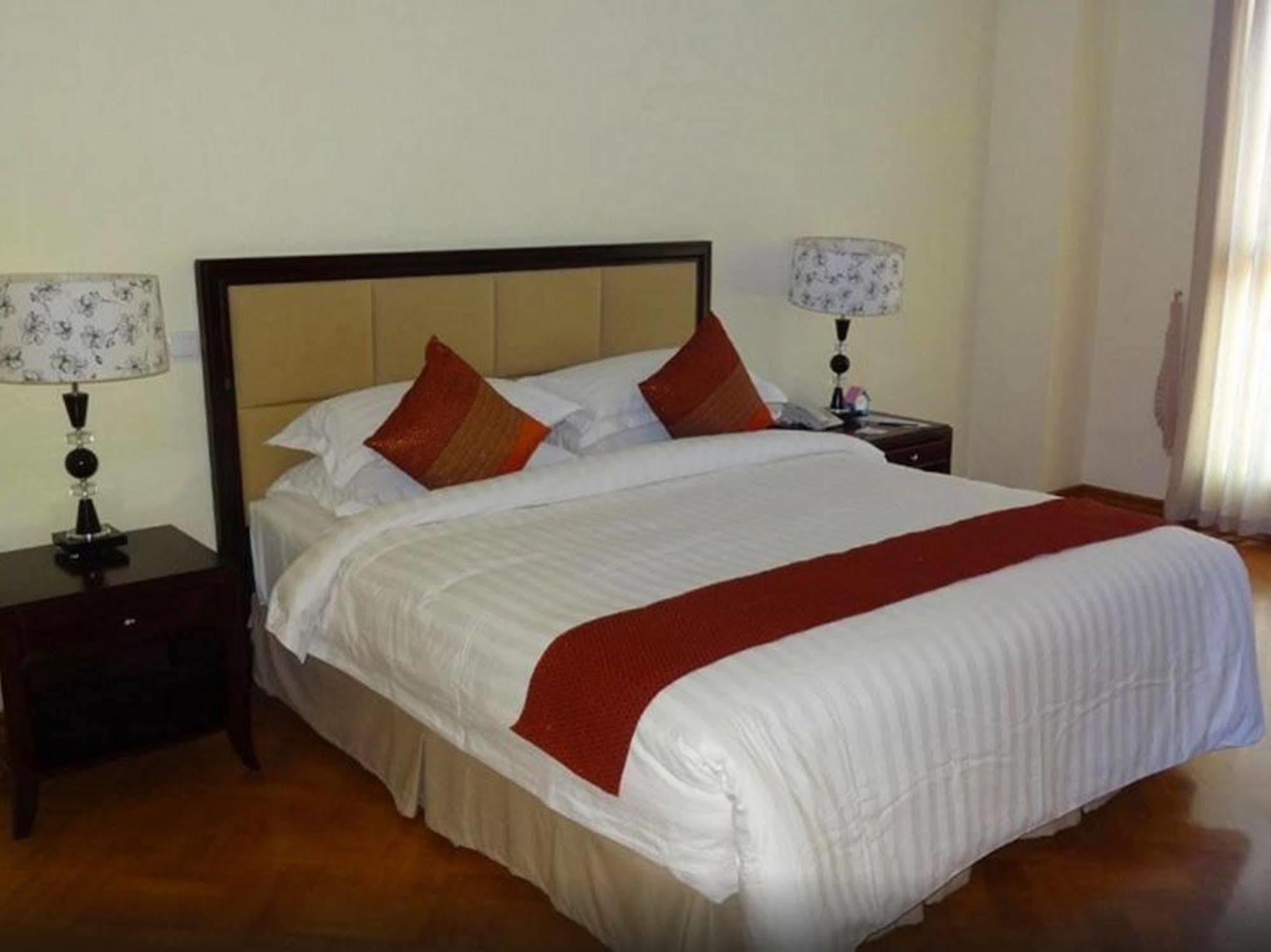 Strand 4*