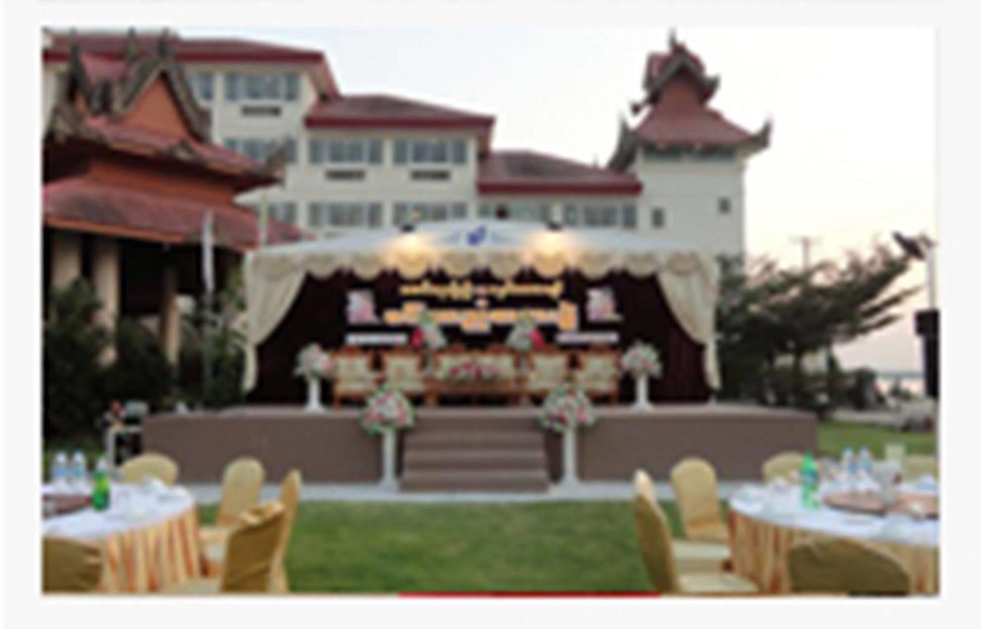 Hotel Strand Mawlamyine